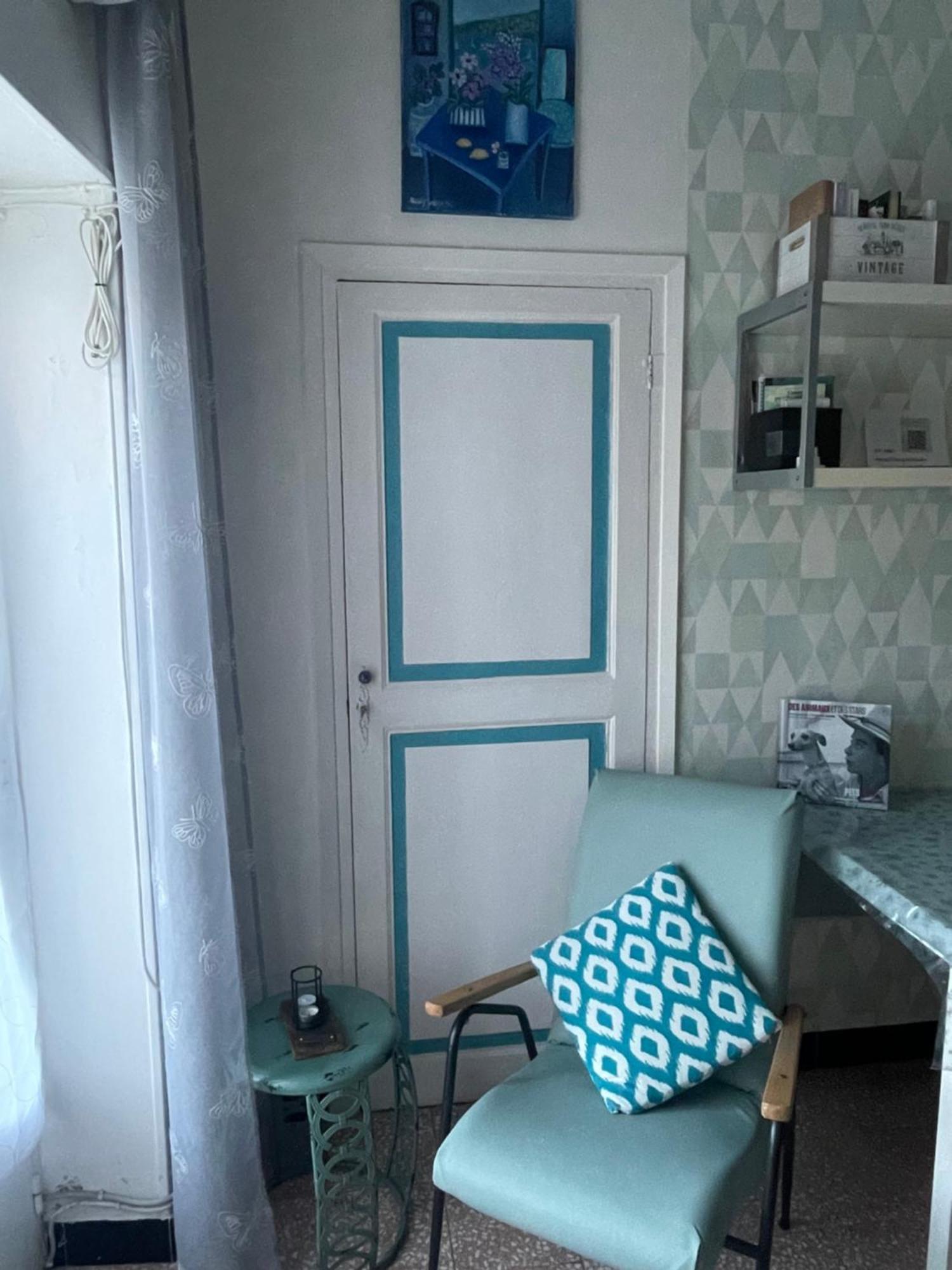 Welcome In The Cozy Blue Nest Pedestrian مينتون المظهر الخارجي الصورة
