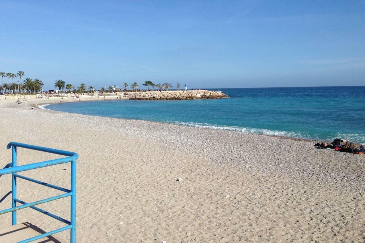 Welcome In The Cozy Blue Nest Pedestrian مينتون المظهر الخارجي الصورة
